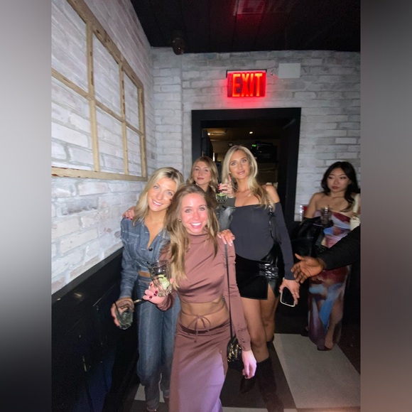 Julia crop top and Julia maxi skirt - Picture 3 of 3